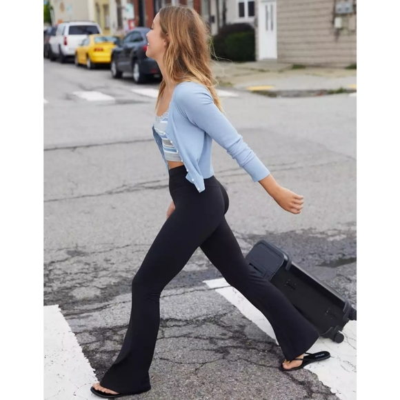 OFFLINE by Aerie Real Me High Waisted Crossover Flare Legging - Picture 1 of 5